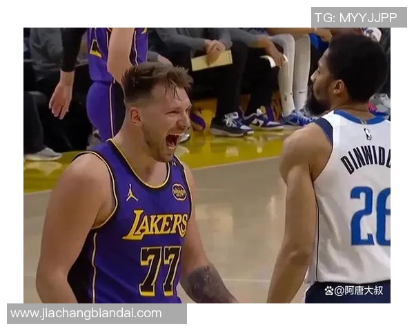 东契奇战旧主砍三双 湖人主场力克独行侠 东契奇战旧主砍三双 湖人主场力克独行侠